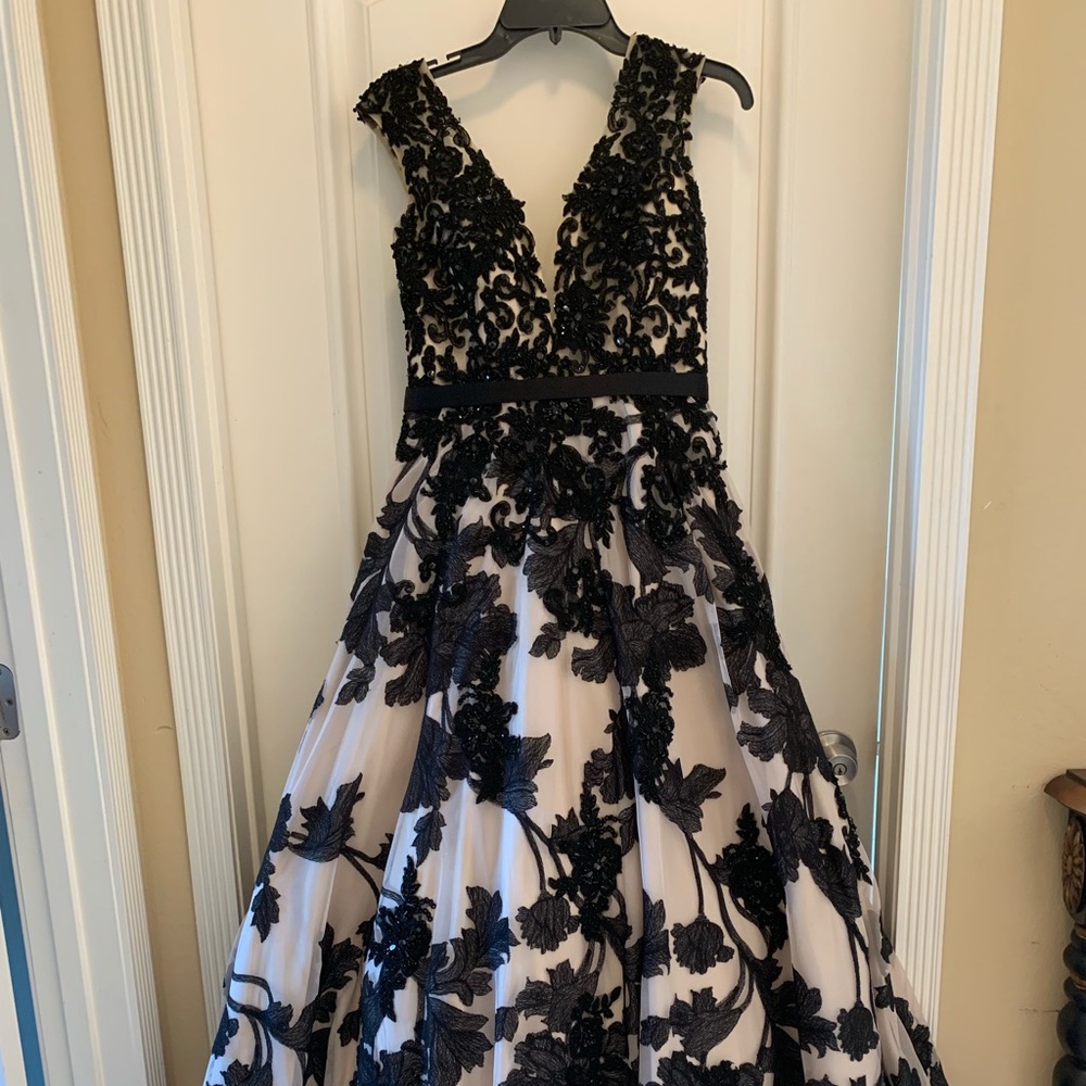 JOVANI BLACK GOWN